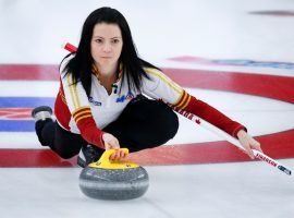 Kerri Einarson will try to win her third straight title at the Scotties Tournament of Hearts in Thunder Bay, Ontario. (Image: Jeff McIntosh/CP)