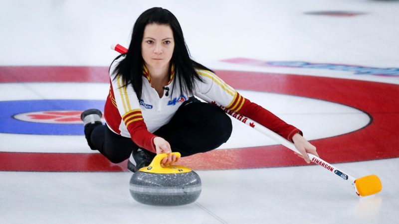 Kerri Einarson will try to win her third straight title at the Scotties Tournament of Hearts in Thunder Bay, Ontario. (Image: Jeff McIntosh/CP)