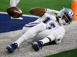 Michael Gallup from the Dallas Cowboys grabs his knee after an ACL injury against the Arizona Cardinals at AT&T Stadium. (Image: Richard Rodriguez/Getty)