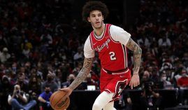 Lonzo Ball from the Chicago Bulls has a tough decision to make about having surgery to repair a recent knee injury. (Image: Getty)