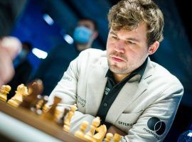 Magnus Carlsen remains the favorite to win the Tata Steel Masters despite falling a half-point off the lead in the early going. (Image: Lennart Ootes/Tata Steel Chess Tournament 2022)