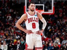 Zach LaVine, shooting guard for the Chicago Bulls, is lucky he did not incur significant damage to his surgically-repaired left knee after a freak injury on Friday night. (Image: Getty)