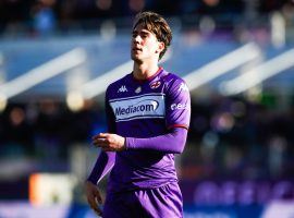 Dusan Vlahovic will become the most expensive player ever sold by Fiorentina once his transfer to Juventus is finalized. (Image: Twitter/actufoot_))