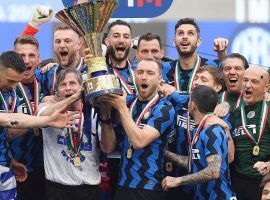 Christian Eriksen has celebrated winning the Italian title with Inter in May 2021. (Image: Twitter/christianeriksen8)