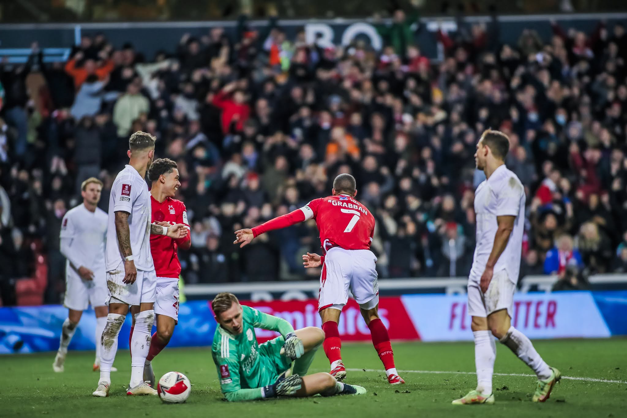 Nottingham Forest - Arsenal 1-0