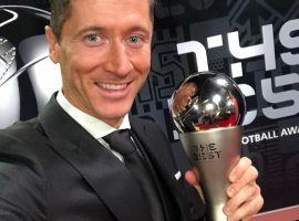 The Best 2021: Robert Lewanowski won FIFA's player of the year award for the second time in a row. (Image: lewy_official)