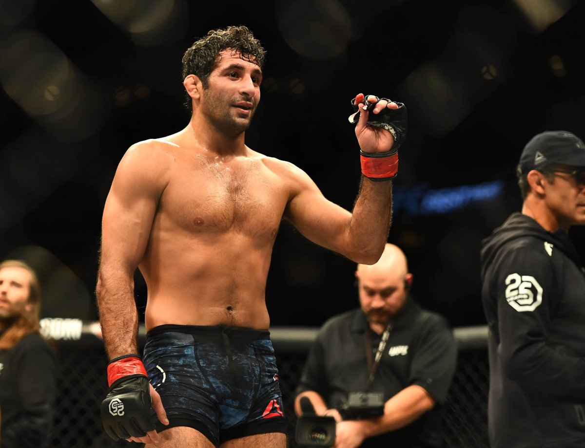 Beneil Dariush slap fighting Bare Knuckle FC