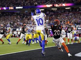 Cooper Kupp scores the game-winning touchdown to lead the Los Angeles Rams to a victory in Super Bowl 56. (Image: Getty)