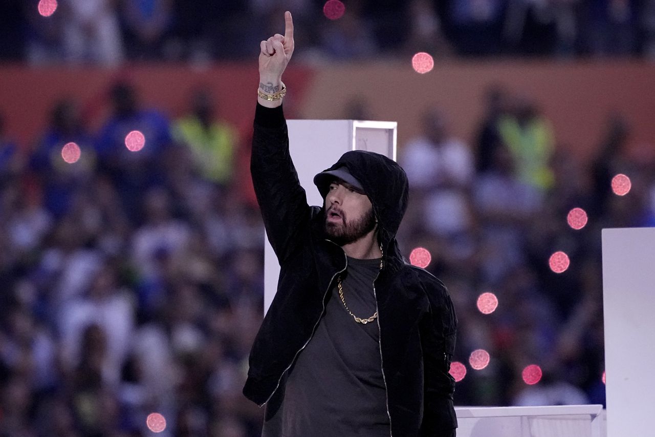 Eminem super bowl halftime show