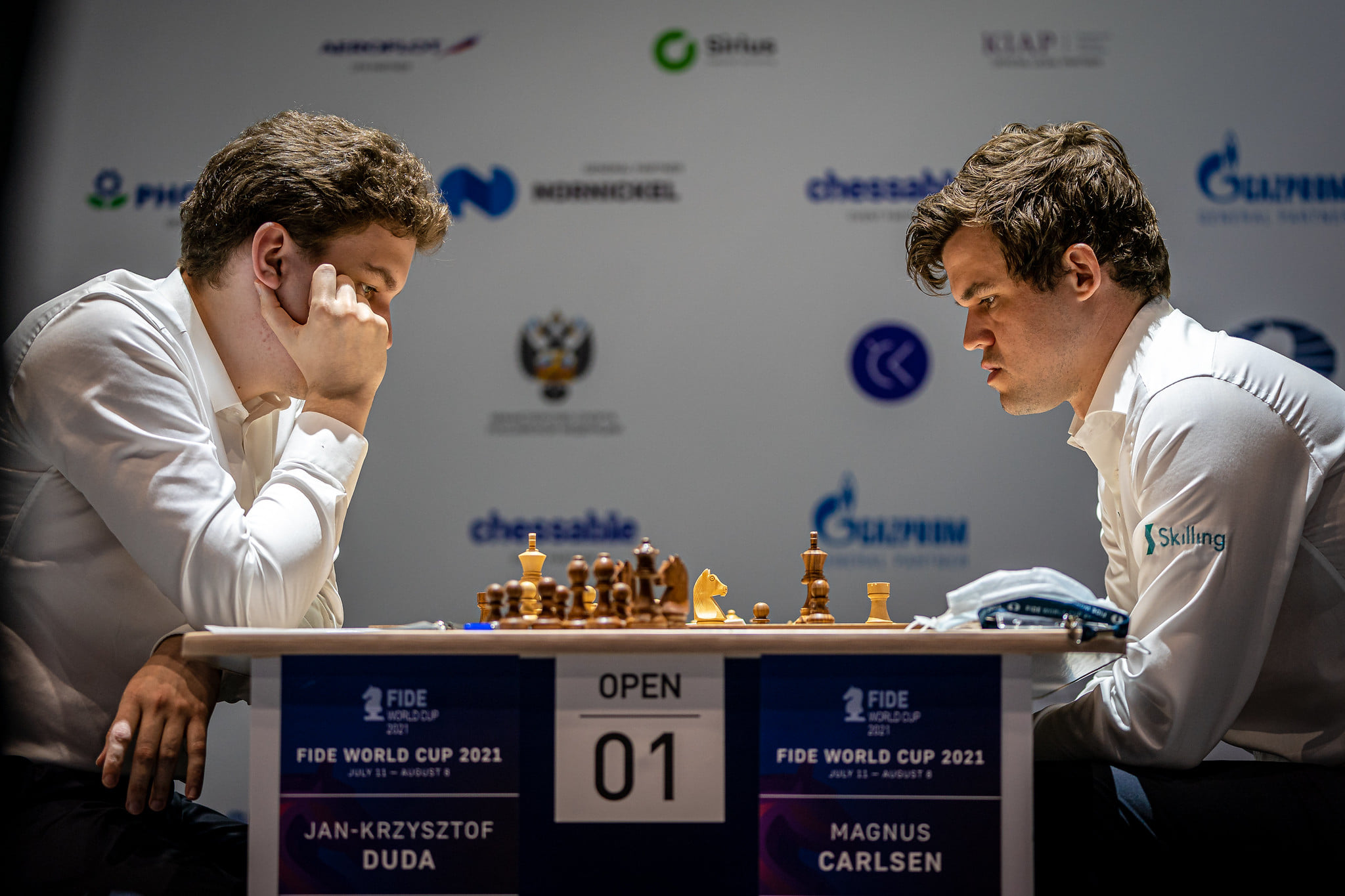 Carlsen-Duda as the Oslo Esports Cup begins