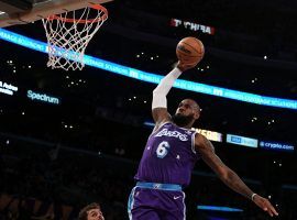 LeBron James from the LA Lakers throws down a dunk against the Washington Wizards during another dazzling performance with 50 points. (Image: Richard Mackson/USA Today Sports)