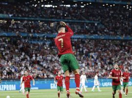 Cristiano Ronaldo is on route to play his fifth World Cup tournament after Portugal's qualification. (Image: Twitter/adeptosfr)