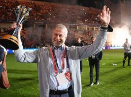 Roman Abramovich celebrated with Chelsea's players, on the pitch, after the Club World Cup win in Abu Dhabi last month. (Image: Twitter/FIFA)