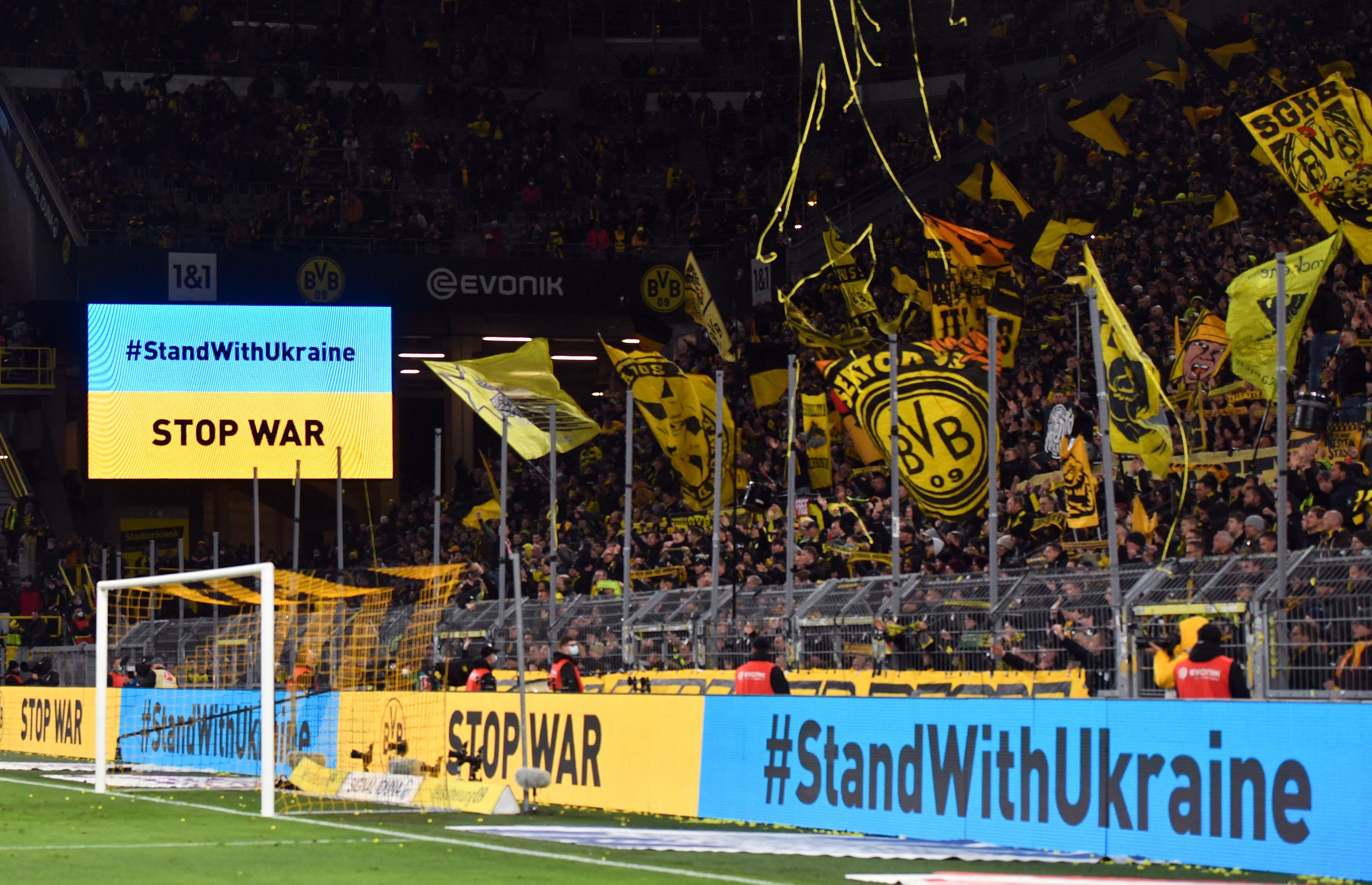 Borussia Dortmund support