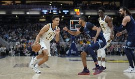 Malcolm Brogdon from the Indiana Pacers drives the lane against the Memphis Grizzlies. (Image: Getty)