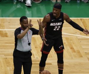 Jimmy Butler Miami Heat Knee Injury Boston Celtics game 3 4