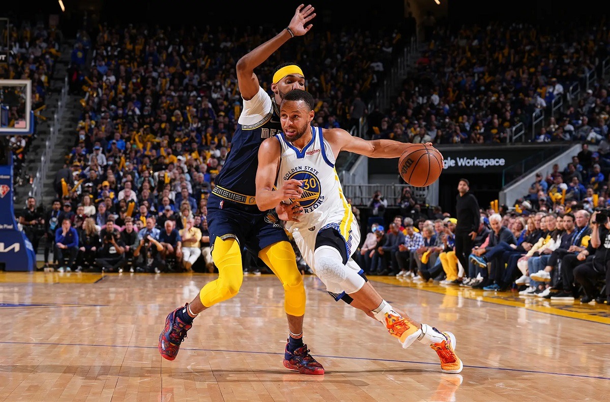 Steph Curry Golden State Warriors Game 4 series Memphis Grizzlies