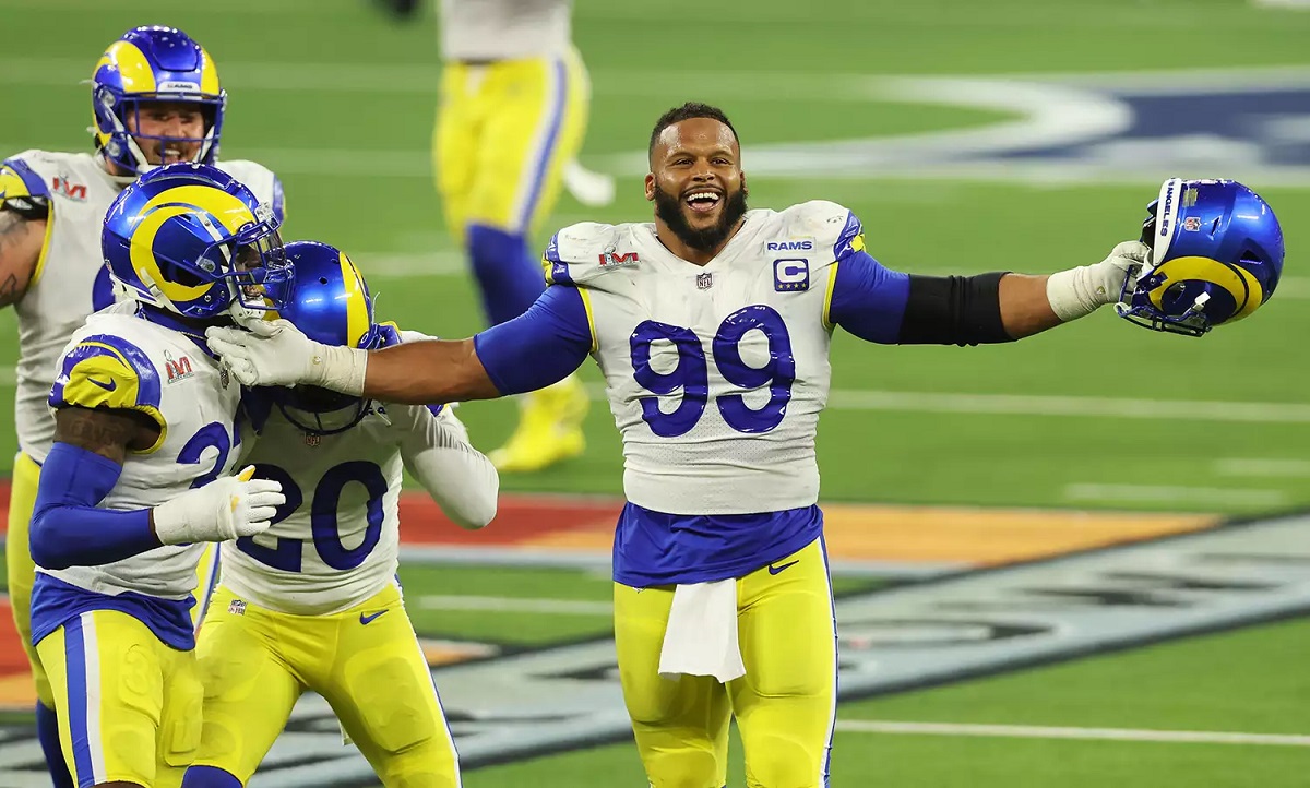 Aaron Donald LA Rams $40 Million Raise Super Bowl