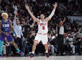 Nikola Vucevic from the Chicago Bulls celebrates a 3-point shot against the Charlotte Hornets. (Image: David Banks/USA Today Sports)