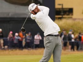 Cameron Smith shot a 64 to take the early lead on Thursday at the Open Championship. (Image: AP)
