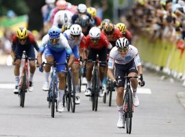 Tadej Pogacar (UAE Team Emirates) wins his first stage at the 2022 Tour de France with a sprint victory in Stage 6. (Image: Reuters)