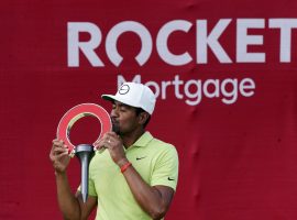 Tony Finau scored his second consecutive PGA Tour victory this weekend by winning the Rocket Mortgage Classic at the Detroit Golf Club. (Image: Carlos Osorio/AP)